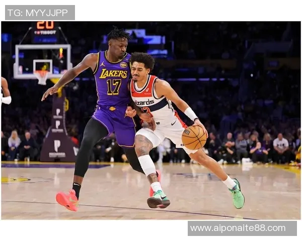 湖人对决热火精彩回顾球星表现与战术分析全解读